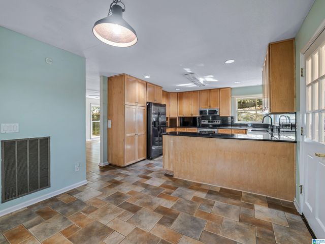 3986 S SHADES CREST ROAD, Hoover, AL 35244