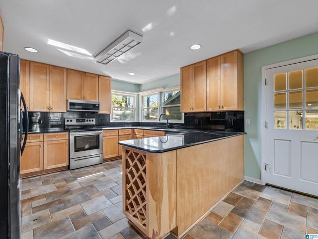 3986 S SHADES CREST ROAD, Hoover, AL 35244