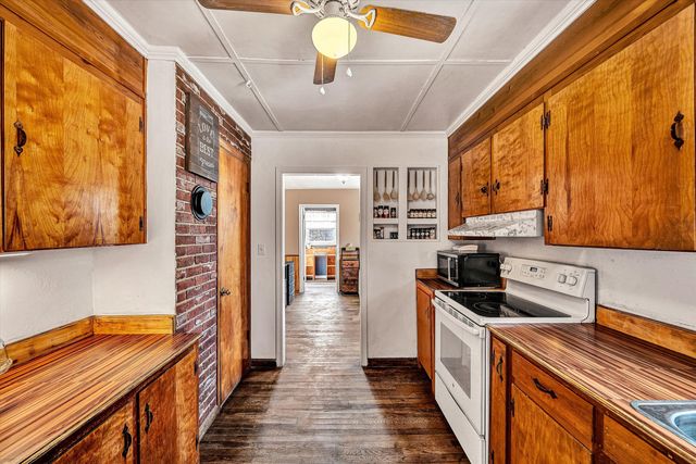 50 Morning Dove LN, Blue Ridge, VA 24064