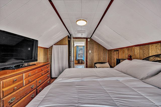 50 Morning Dove LN, Blue Ridge, VA 24064