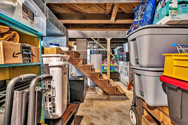 50 Morning Dove LN, Blue Ridge, VA 24064