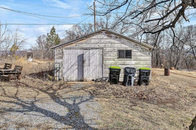 50 Morning Dove LN, Blue Ridge, VA 24064