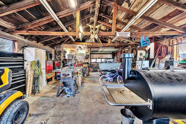 50 Morning Dove LN, Blue Ridge, VA 24064