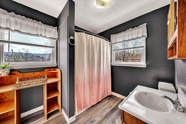 50 Morning Dove LN, Blue Ridge, VA 24064