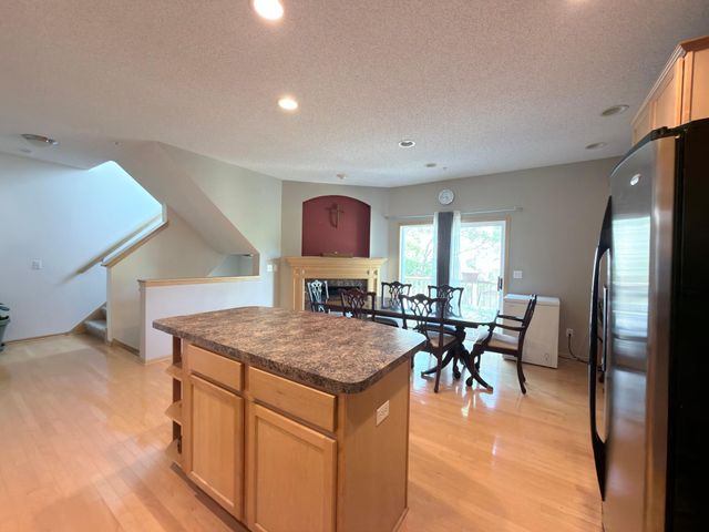 13705 54th Avenue N, Plymouth, MN 55446