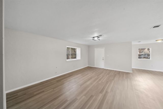 602 Reverse Street, Conroe, TX 77301