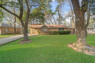 602 Reverse Street, Conroe, TX 77301
