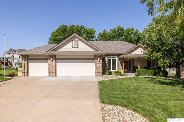 1710 N 212th Street, Elkhorn, NE 68022