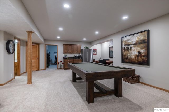 1710 N 212th Street, Elkhorn, NE 68022