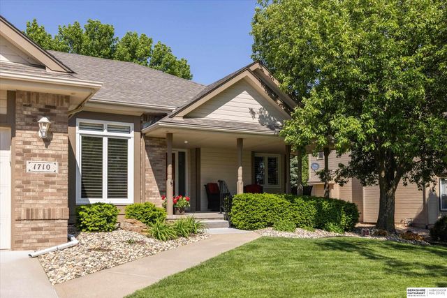 1710 N 212th Street, Elkhorn, NE 68022