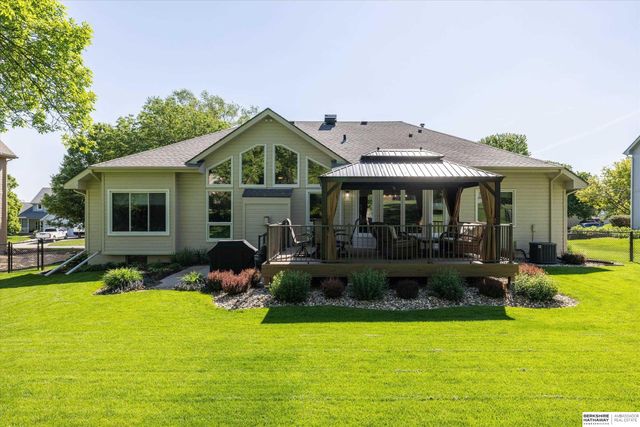 1710 N 212th Street, Elkhorn, NE 68022