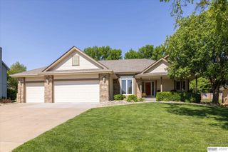 1710 N 212th Street, Elkhorn, NE 68022