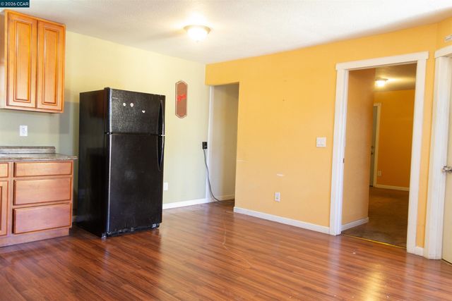 2260 90th Ave, Oakland, CA 94603