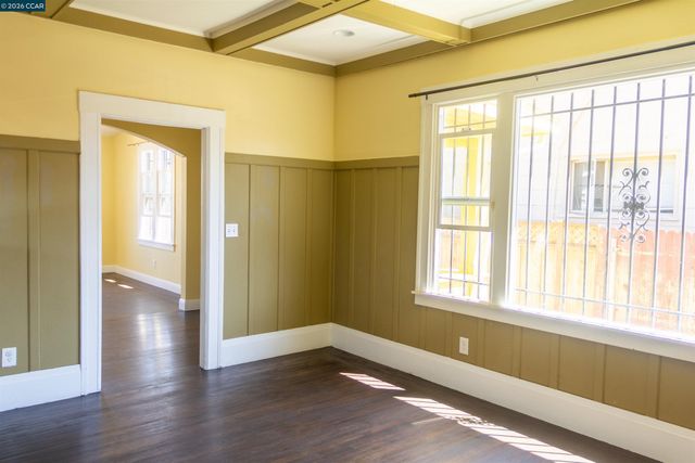 2260 90th Ave, Oakland, CA 94603