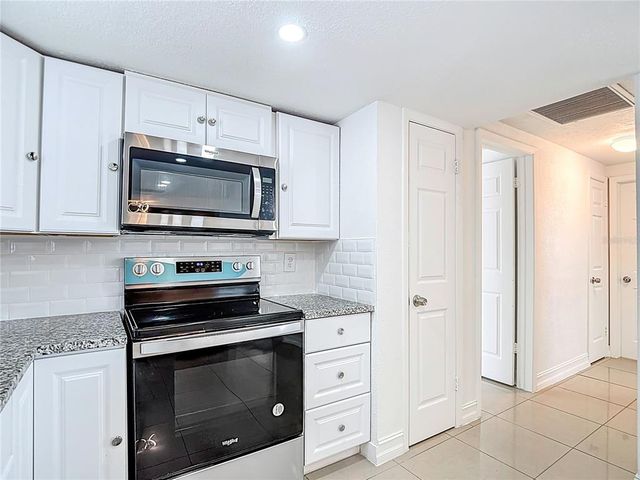 9312 GLEN MOOR LANE, Port Richey, FL 34668