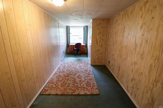 112 E 2nd Street, Huntingburg, IN 47542