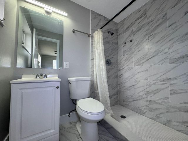 189 SE 27th Place C, Boynton Beach, FL 33435