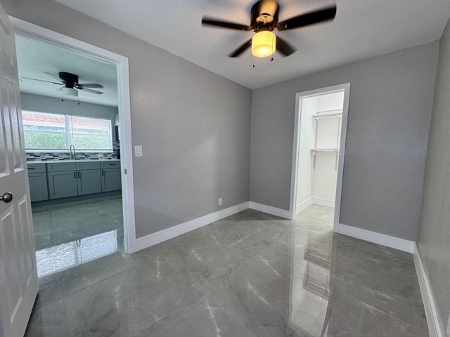189 SE 27th Place C, Boynton Beach, FL 33435