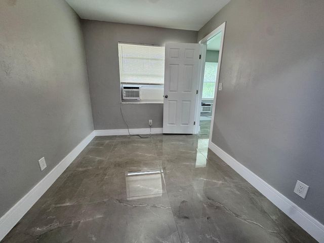 189 SE 27th Place C, Boynton Beach, FL 33435