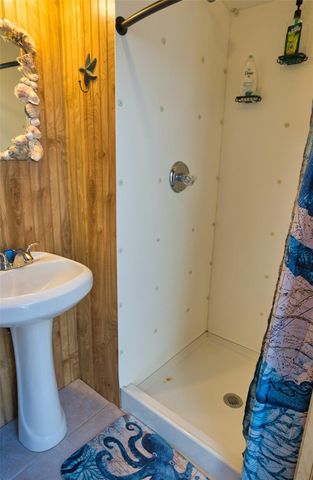 663 Blue Water Boulevard, Sargent, TX 77414