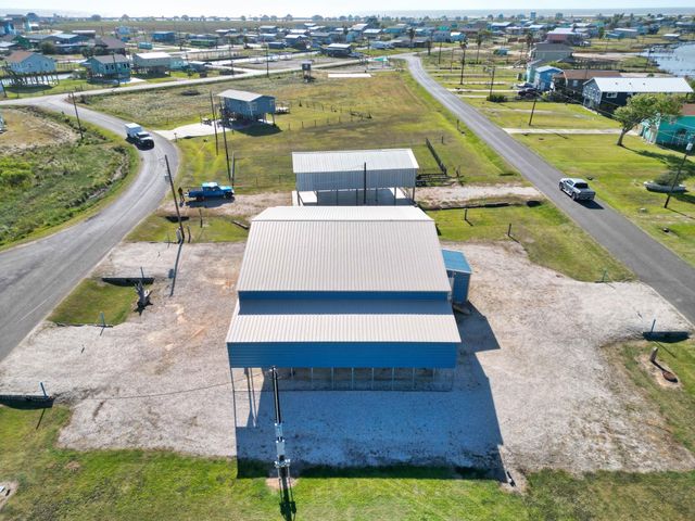 663 Blue Water Boulevard, Sargent, TX 77414