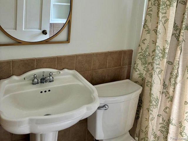 2551 Platt Road, Ann Arbor, MI 48104