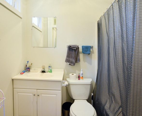 25 George Street D, Charleston, SC 29403