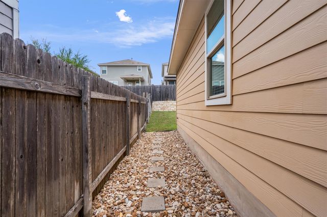 168 Pearl WAY, Buda, TX 78610
