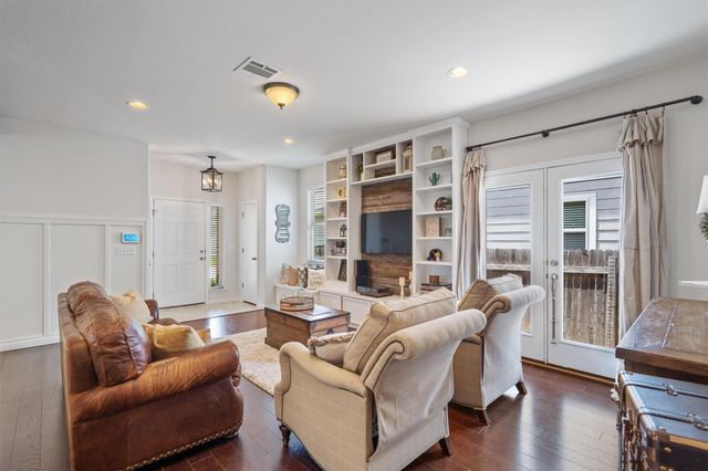 168 Pearl WAY, Buda, TX 78610