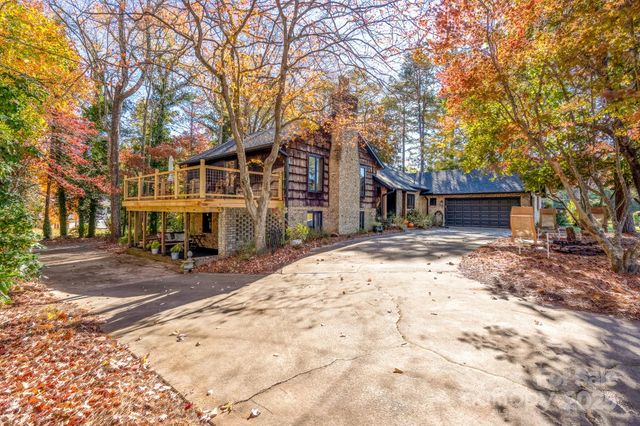 530 Tranquil Lake Drive, China Grove, NC 28023