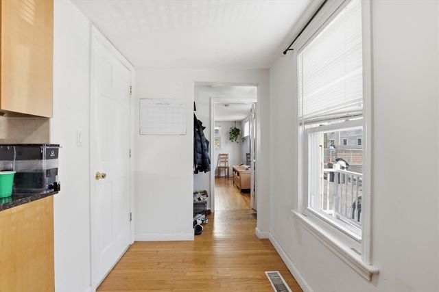 289 Broadway, Cambridge, MA 02139