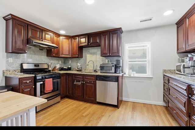 289 Broadway, Cambridge, MA 02139