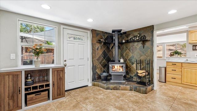 1035 Grange Rd, Meadow Vista, CA 95722