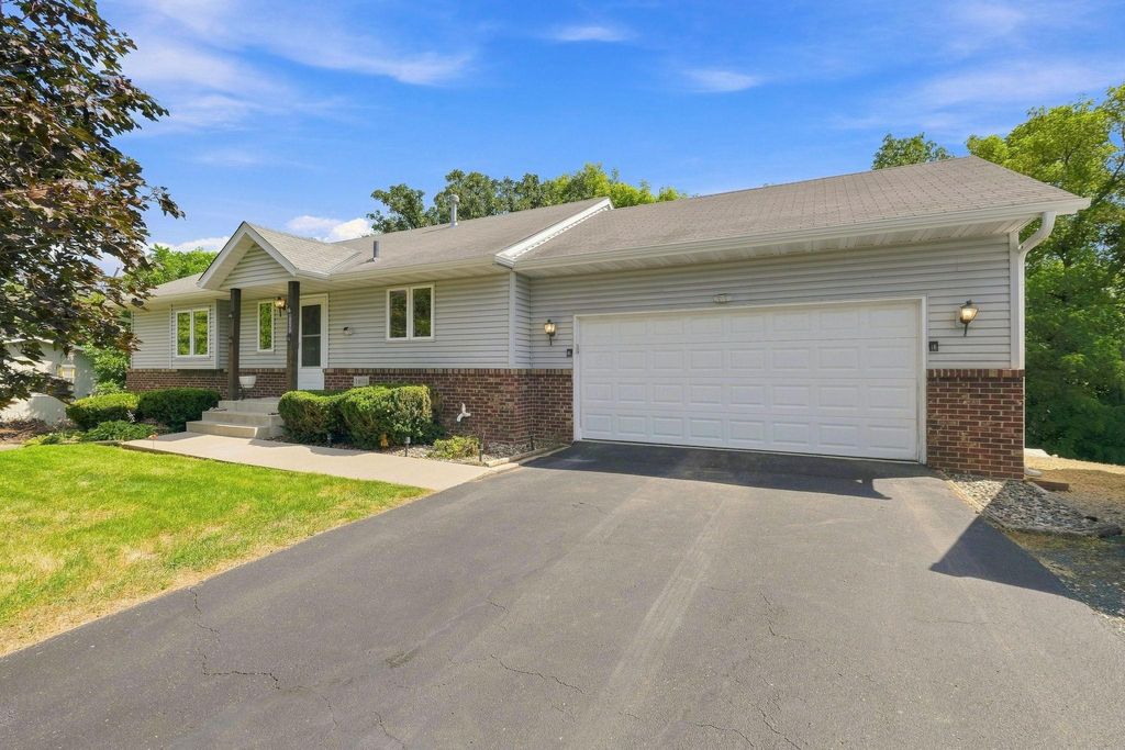 14075 Natchez Avenue, Savage, MN 55378 — photo 2