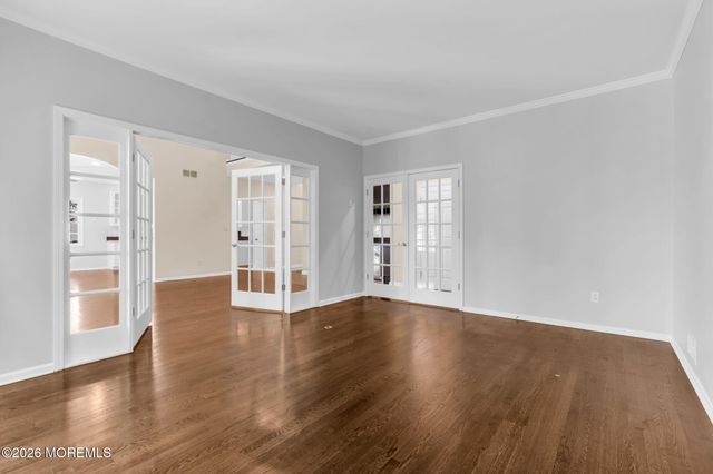 66 Windward Way, Red Bank, NJ 07701