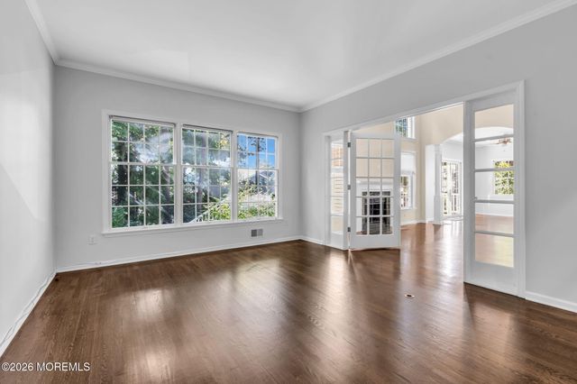 66 Windward Way, Red Bank, NJ 07701