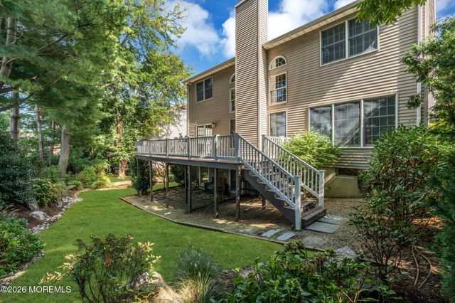 66 Windward Way, Red Bank, NJ 07701