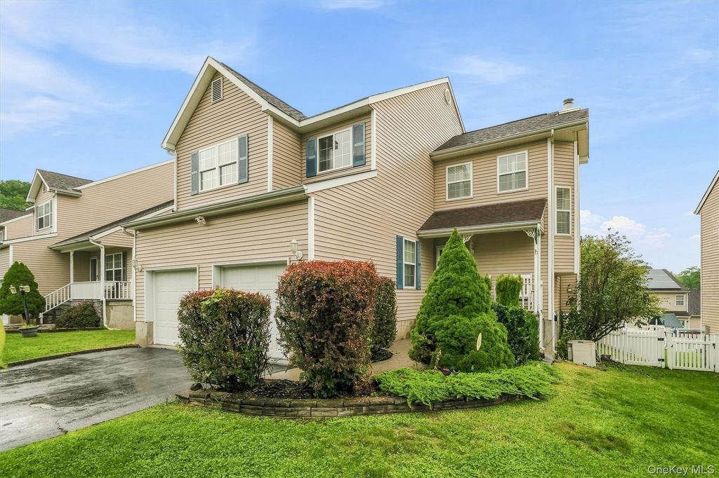 8 Jaques Drive, Washingtonville, NY 10992 — photo 2