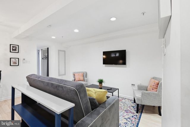 510 IRVING ST NW, Washington, DC 20010