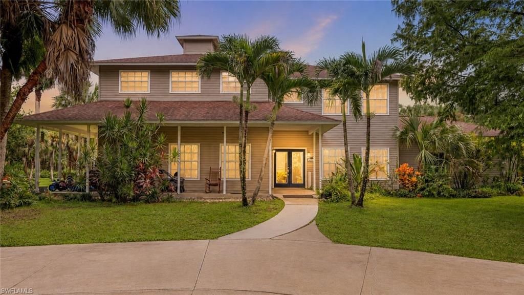 670 13th ST NW, NAPLES, FL 34120 — photo 2