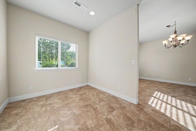 10569 Ridgecrest Dr, Jackson, CA 95642