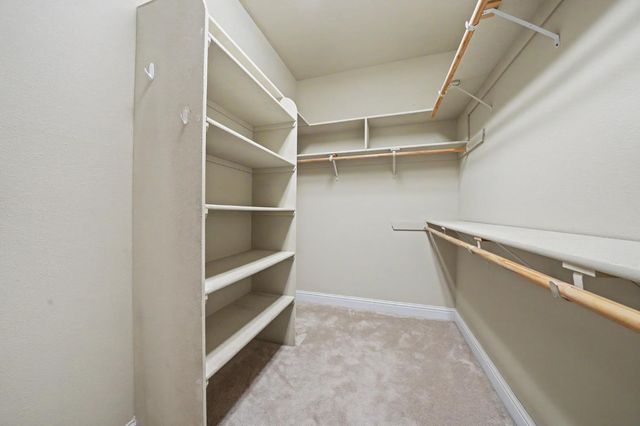 10569 Ridgecrest Dr, Jackson, CA 95642
