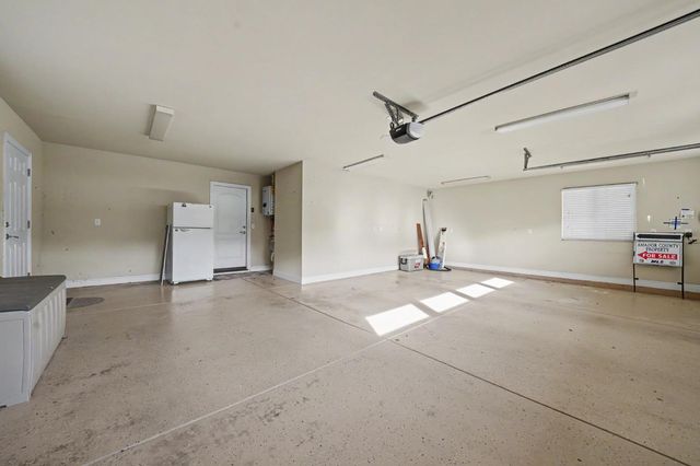 10569 Ridgecrest Dr, Jackson, CA 95642