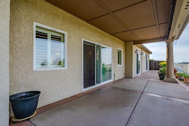 10569 Ridgecrest Dr, Jackson, CA 95642