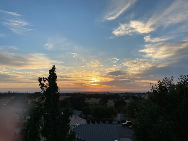 10569 Ridgecrest Dr, Jackson, CA 95642