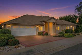 10569 Ridgecrest Dr, Jackson, CA 95642
