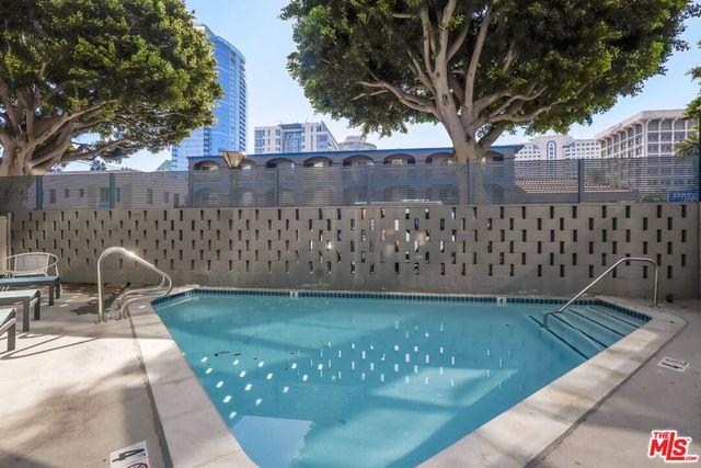 100 Atlantic Avenue 516, Long Beach, CA 90802