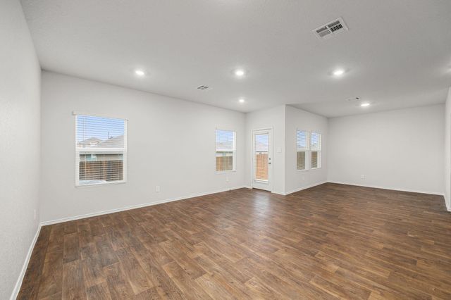 161 Roanwood DR, San Marcos, TX 78666