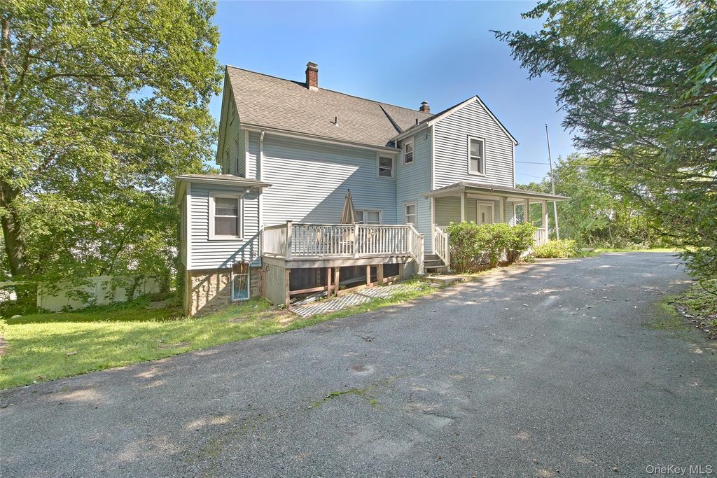 124 Holland Street, Harrison, NY 10528 — photo 4