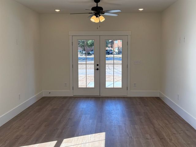 614B Collins St., Myrtle Beach, SC 29577